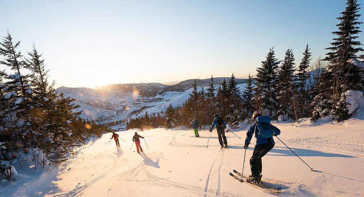 Esquiar em março no Canadá
