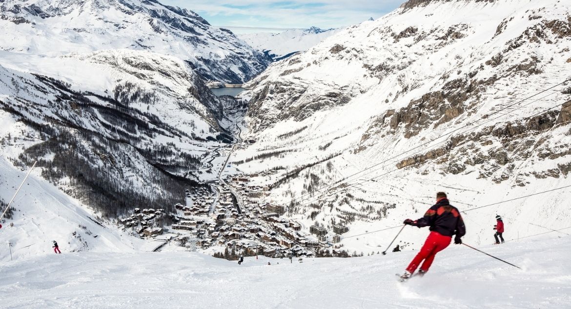 Esqui na estação val d'Isère nos Alpes franceses