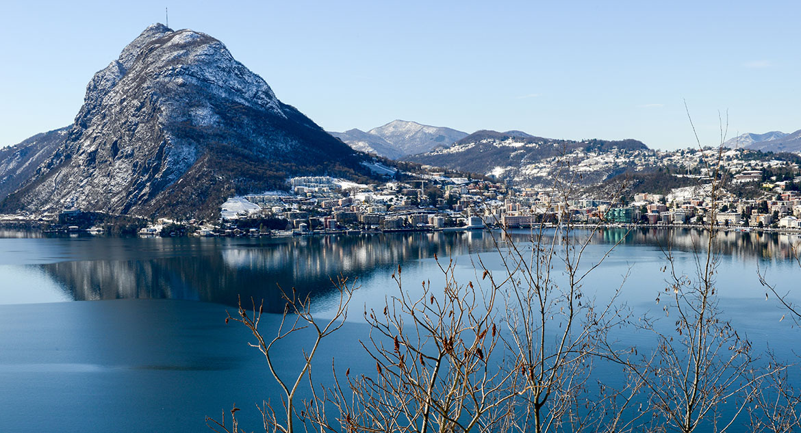 Vista de Lugano, cidade na Suíça
