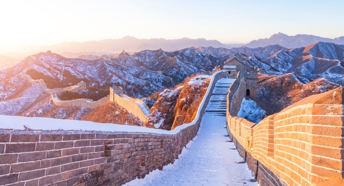Grande Muralha da China coberta de neve