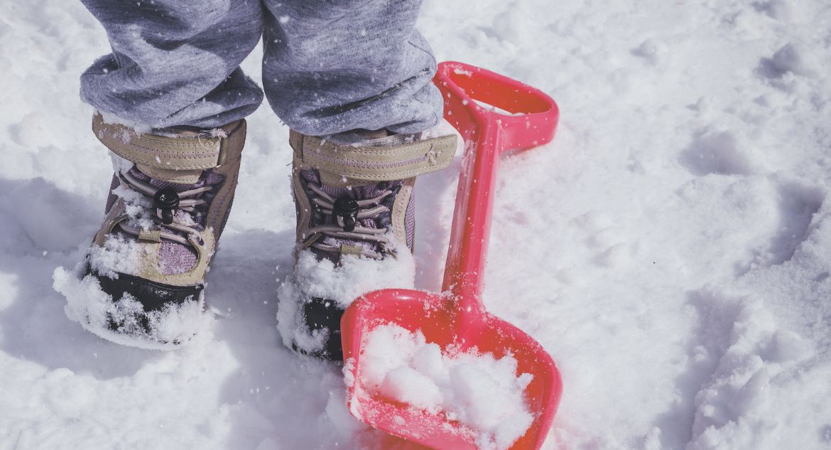 sapatos de neve para crianças
